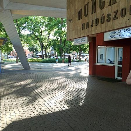 Premium Apartman Hajdúszoboszló Exterior foto